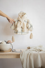 1+ in the family Demi wantjes ecru