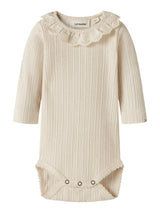 Lil' Atelier Baby Luva ls slim body Turtledove