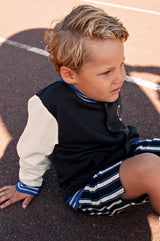 Sturdy Short streep Antraciet - Run the Day