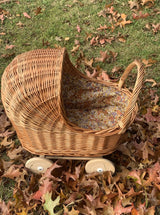 Hollie rieten poppenwagen met kap little flowers