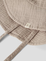 Lil' Atelier Baby Folly zonnehoedje Oxford Tan
