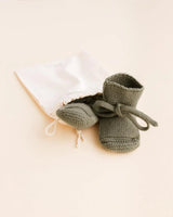 Hvid booties merinowol 0-9m artichoke