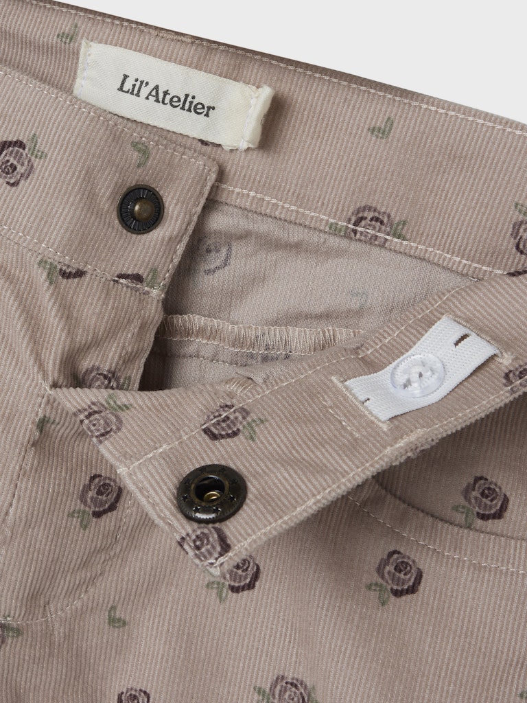 Lil' Atelier Mini Bella broek Gray Morn FLORAL