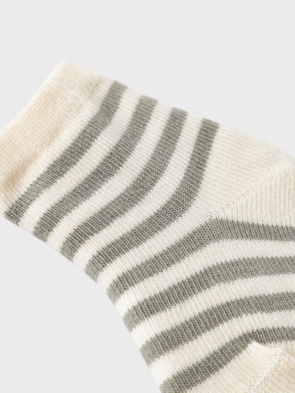 Lil' Atelier Baby Elove stripe sock Dried Sage