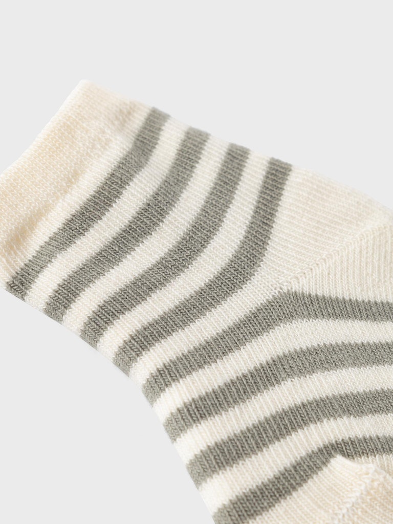 Lil' Atelier Baby Elove stripe sock Dried Sage