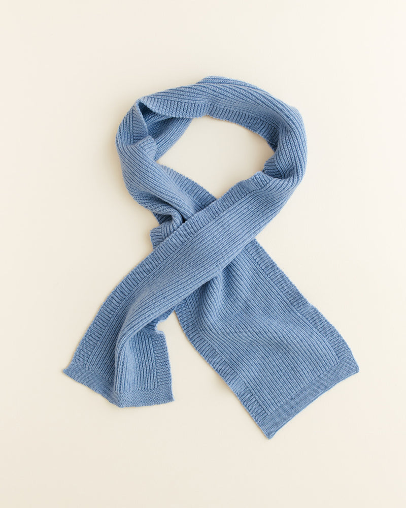 Hvid scarf Gustave light blue